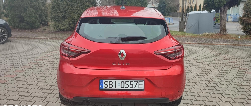 Renault Clio cena 57900 przebieg: 58500, rok produkcji 2021 z Biała małe 191